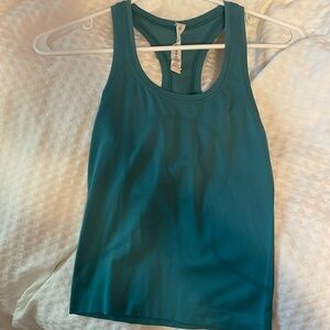 Size 0 teal lululemon tank top